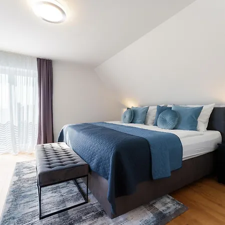 Platschberg Urban Hideaway - Stilvolles Mit Pool An Der Weinstrasse Berghausen
