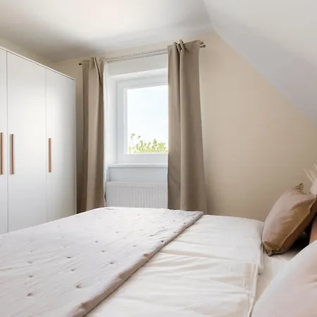 Platschberg Urban Hideaway - Stilvolles Mit Pool An Der Weinstrasse Berghausen