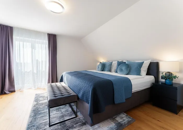 Platschberg Urban Hideaway - Stilvolles Mit Pool An Der Weinstrasse Berghausen