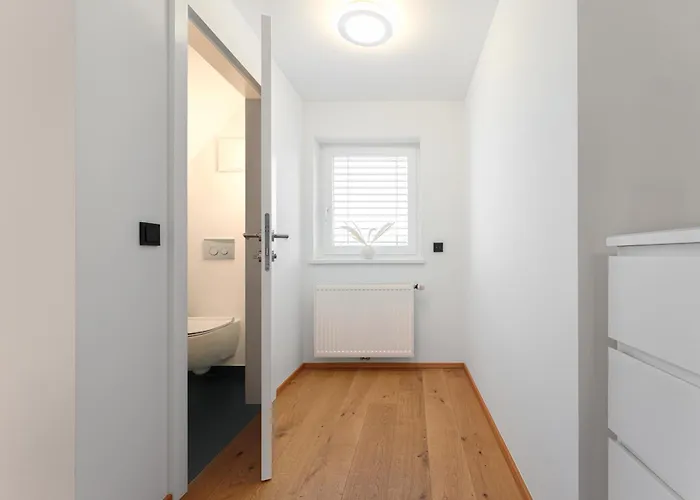 Holiday home Platschberg Urban Hideaway - Stilvolles Mit Pool An Der Weinstrasse