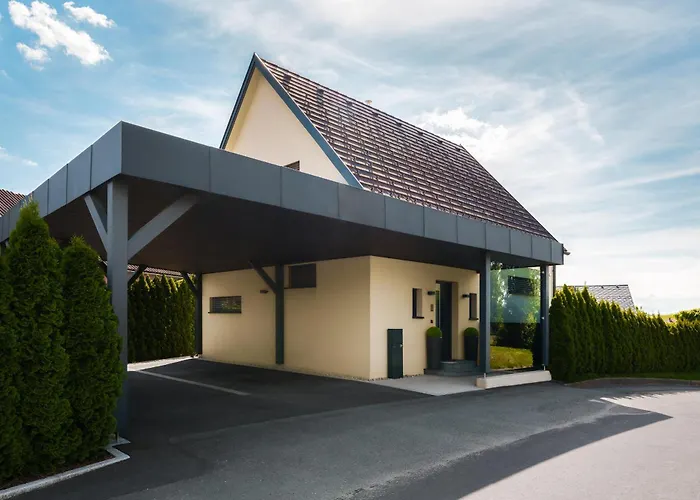 Сasa de vacaciones Platschberg Urban Hideaway - Stilvolles Mit Pool An Der Weinstrasse Berghausen