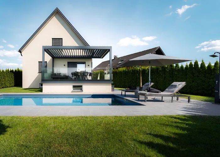 Platschberg Urban Hideaway - Stilvolles Mit Pool An Der Weinstrasse
